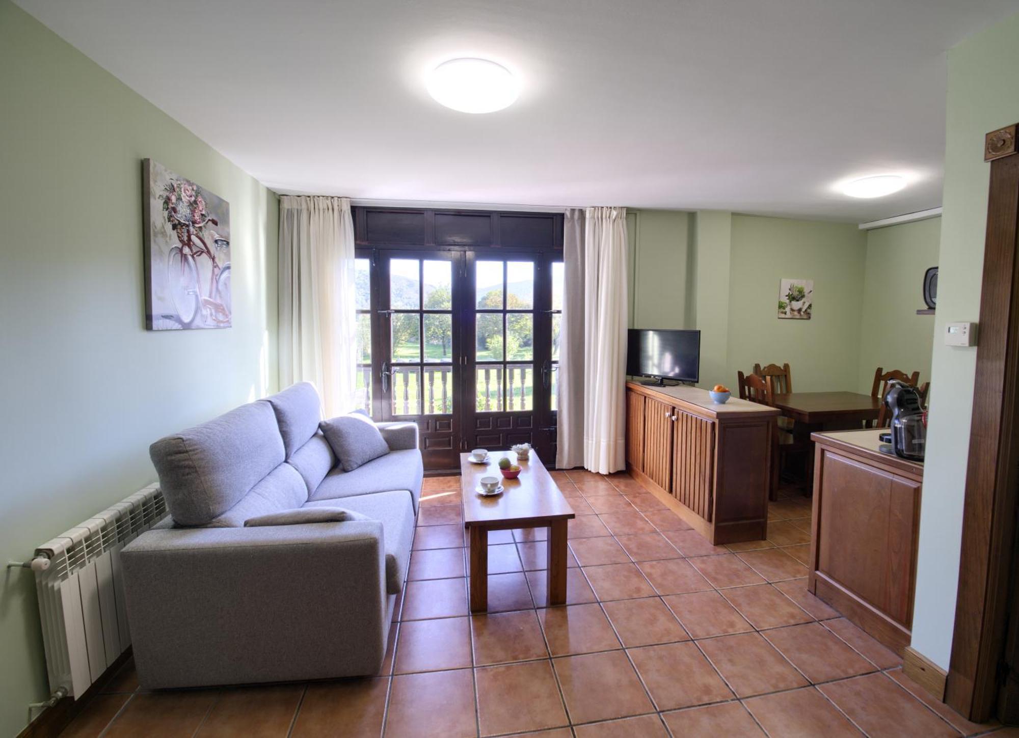 Apartamentos Florinda Ucieda Δωμάτιο φωτογραφία